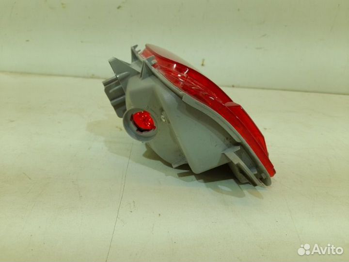 Фонарь противотуманный задний левый Toyota Land