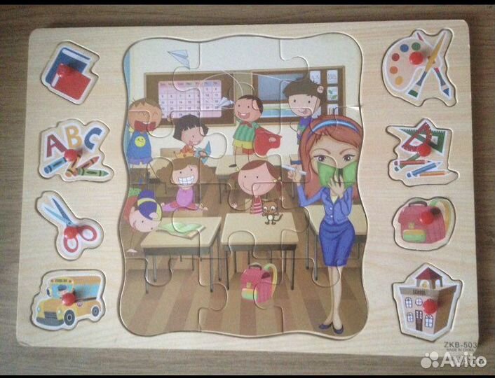 Пирамидки,пазлы пластик и пазлы дерево