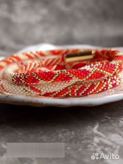 Чокер из бисера