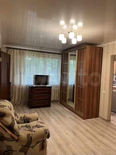 2-к. квартира, 42 м², 1/5 эт.