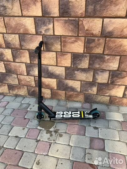 Трюковой самокат invert