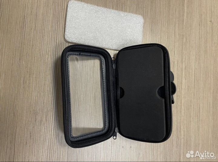 Держатель для телефона на руль