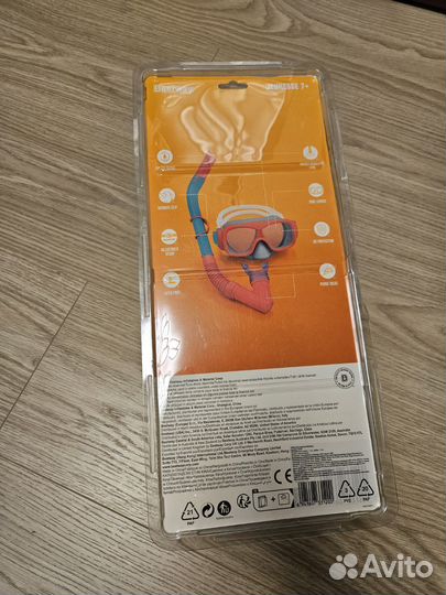 Маска и трубка для плавания