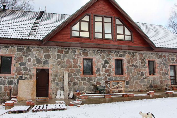 Дом 290 м² на участке 22 сот.