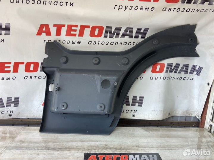 Подножка передняя правая Man Tgl