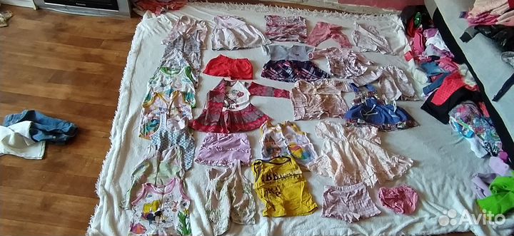 5 пакетов детской одежды