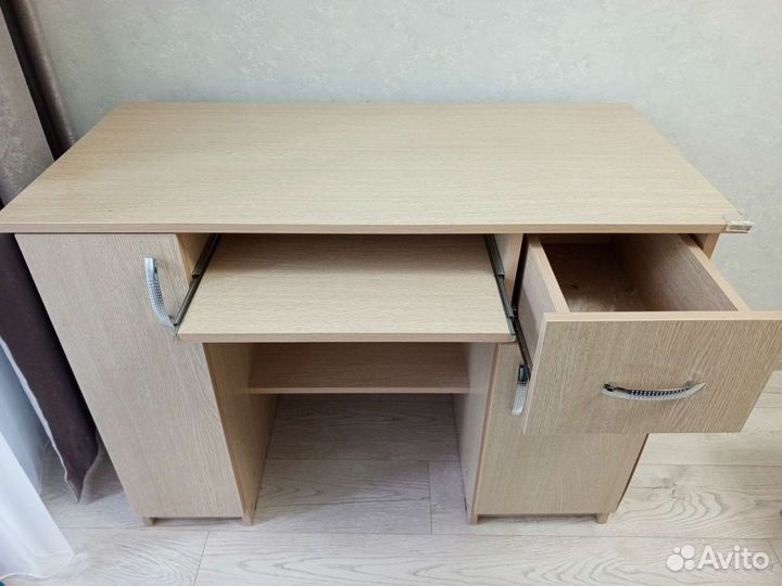 Компьютерный стол бу