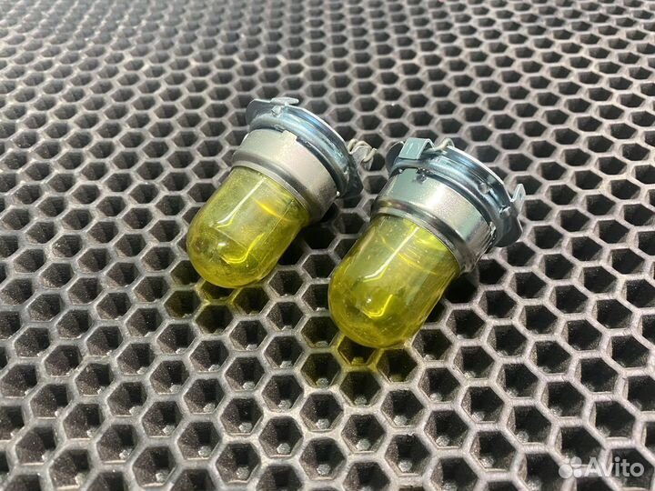 Колпачки в фару/туманки желтые Toyota желтки