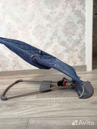 Шезлонг babybjorn