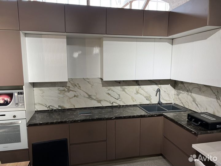 Кухонный гарнитур от компании Кухни Строй С