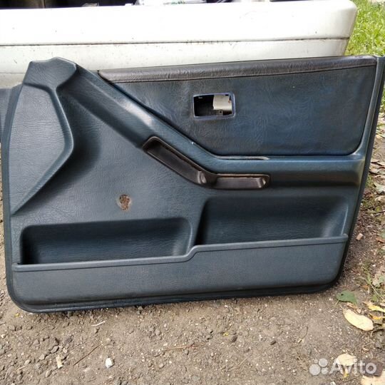 Дверные карты audi 80