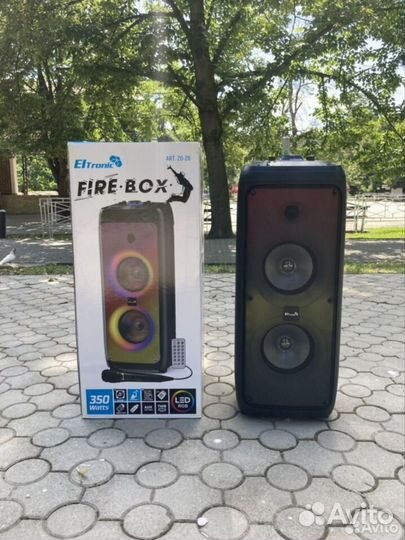 Колонка портативная с микрофоном