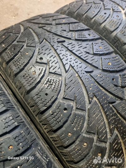 Hankook Winter I'Pike 215/60 R16 95T