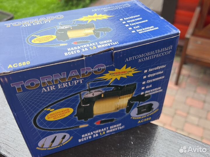 Автомобильный компрессор Tornado AC580 с сумкой