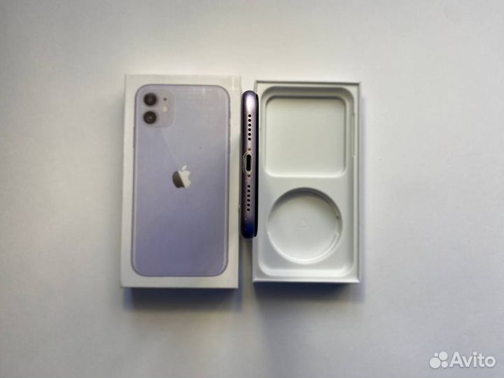 iPhone 11, 128 ГБ
