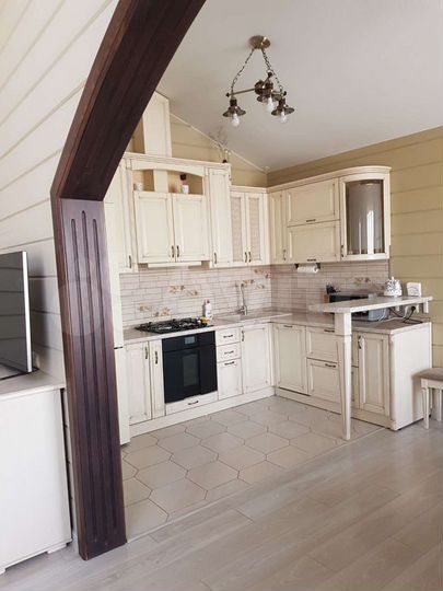 Дом 100 м² на участке 5 сот.