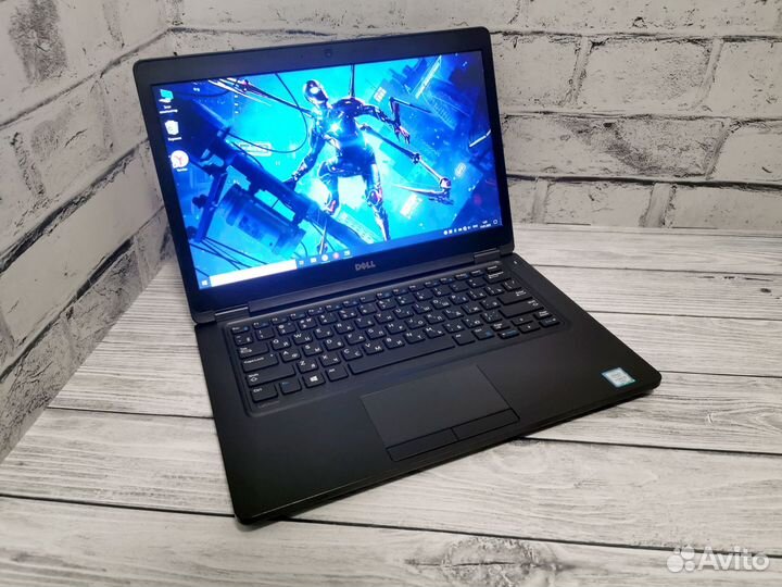 Игровой ноутбук Dell Core i5/8gb озу/SSD