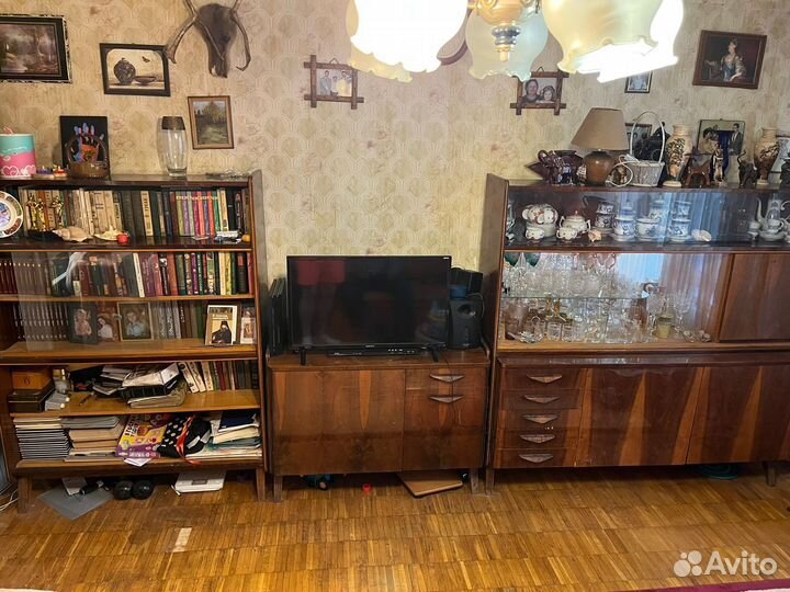 Стенка в гостиную