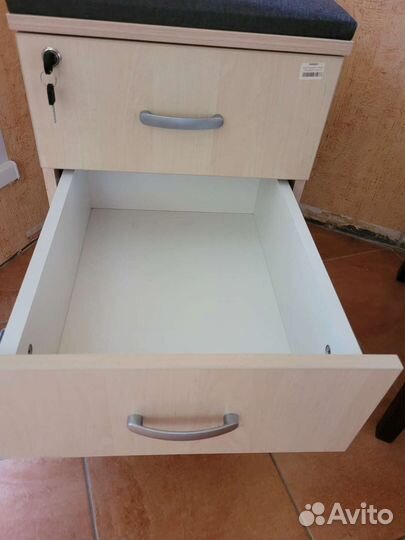 Тумба выкатная