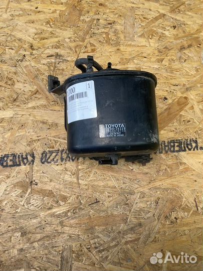 Фильтр паров топлива Toyota Land Cruiser Prado J90