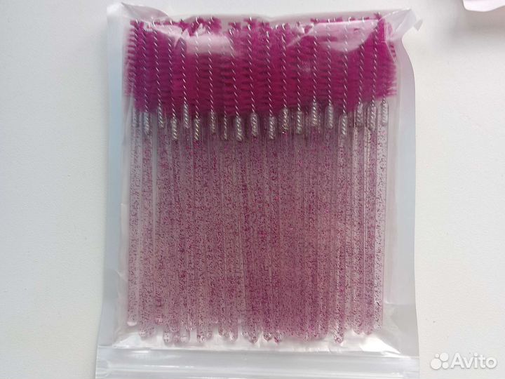 Для наращивания ресниц набор