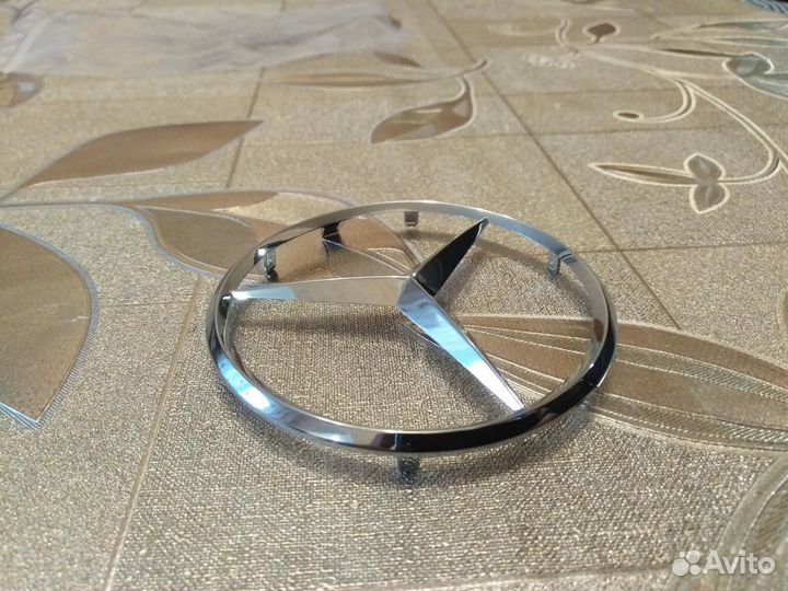 Эмблема мерседес