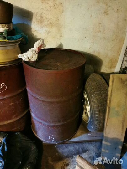 Продам бочки 200л