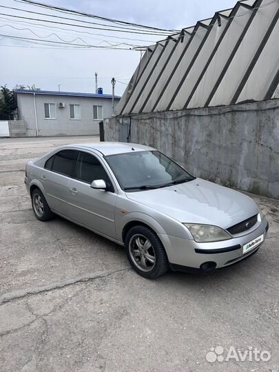 Ford Mondeo 2.0 МТ, 2001, 200 000 км