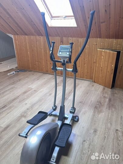 Эллиптический тренажер dender
