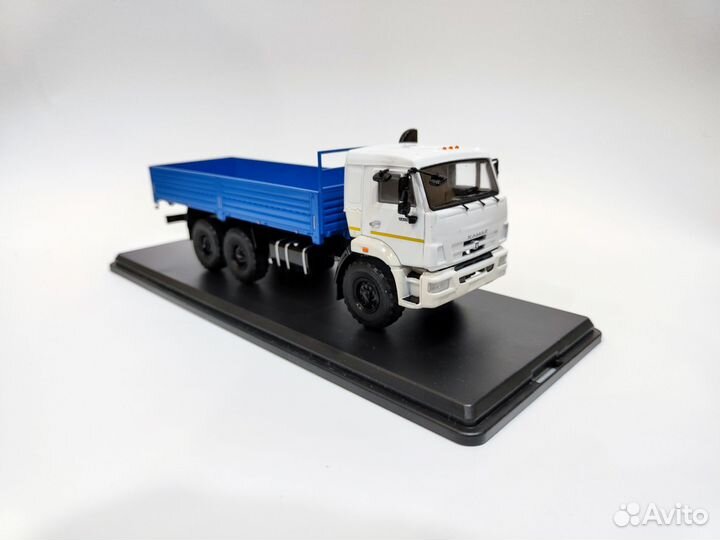 Масштабная модель 1 43 Камаз 43118