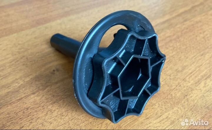 Оригинальный выкидной ключ Рено Renault