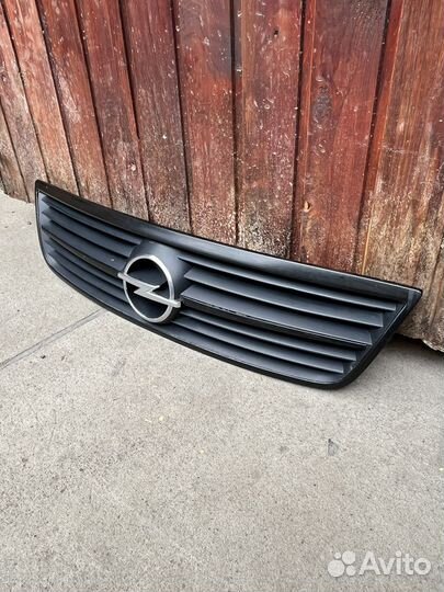 Решётка радиатора Опель Омега Б Рестайлинг