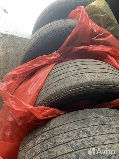 Yokohama Advan dB V552 205/55 R16