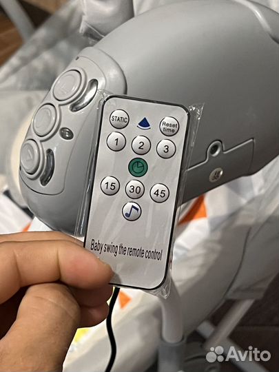 Электрокачели для новорожденных Pituso Avila