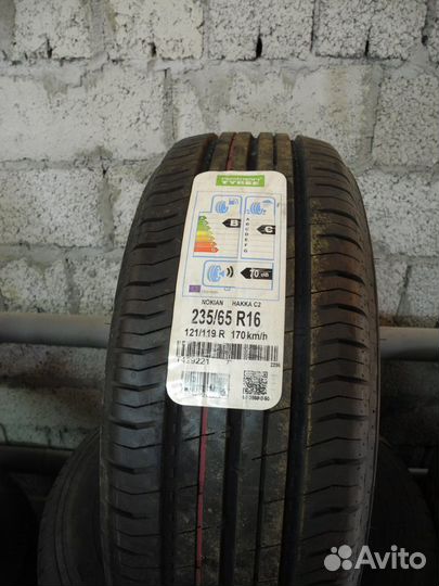Nokian Tyres Hakka C2 235/65 R16 121R