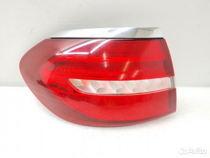 Фонарь задний левый Mercedes-Benz E-Class S213