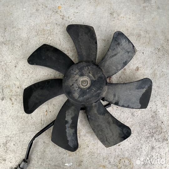 Моторчик вентилятор радиатора Suzuki Grand Vitara