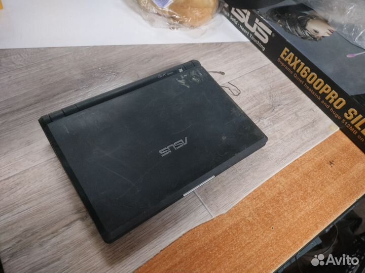 Нетбук asus eee pc 700