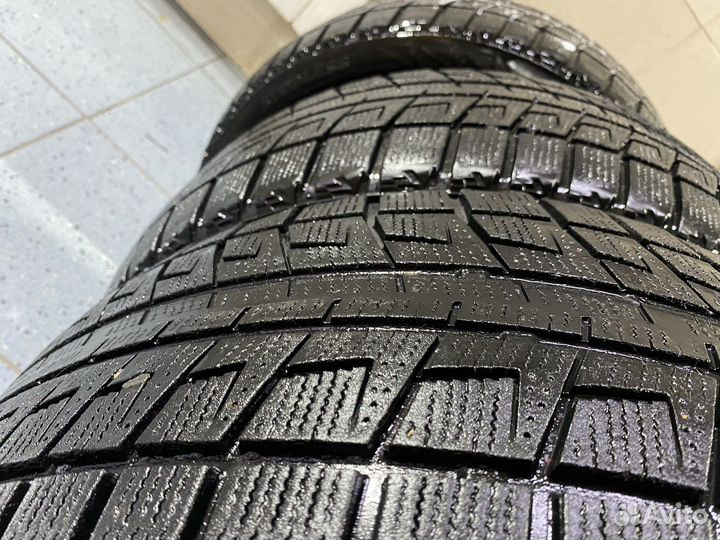 Bridgestone Blizzak Extra PM-30 245/45 R17