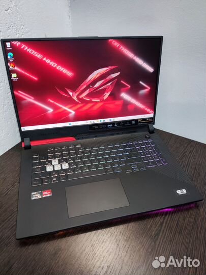 Asus ROG strix 17.3' Ryzen 9/RX 6800/2K/165Гц/IPS