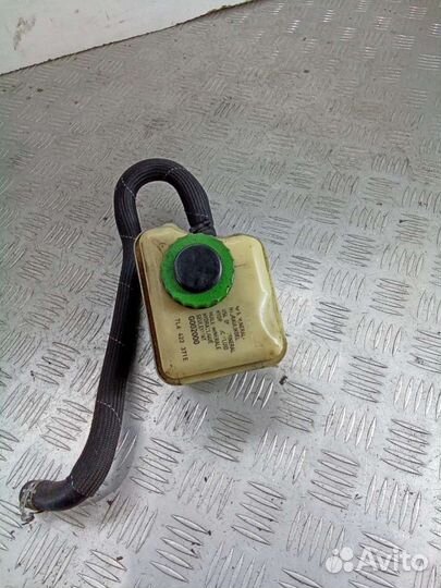 Бачок гур 7P6422371E Volkswagen Touareg 2 3.0 Дизель