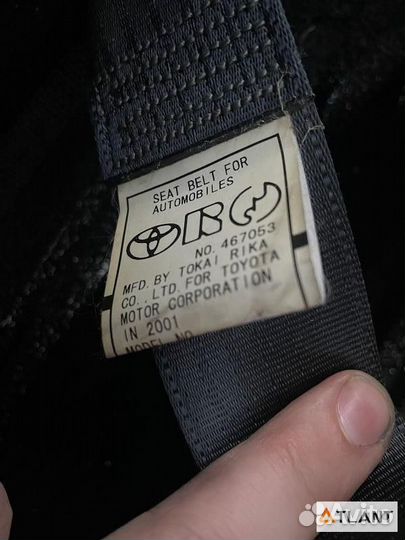 Крыло переднее правое toyota BB