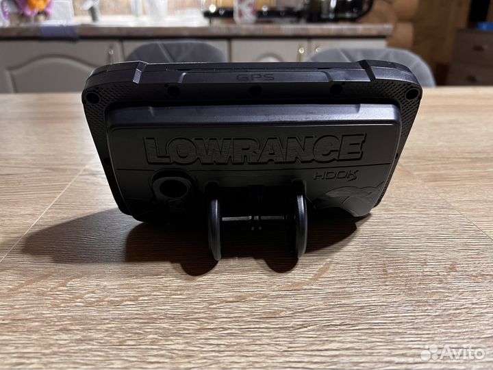 Эхолот-картплоттер Lowrance hook reveal 5 83/200