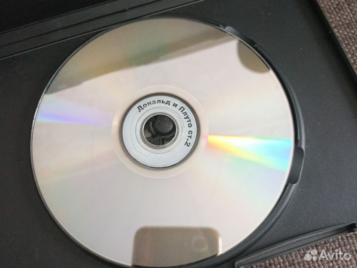 Мультфильмы Смешарики Дональд и Плуто