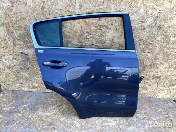 Дверь задняя правая Kia Sportage 4