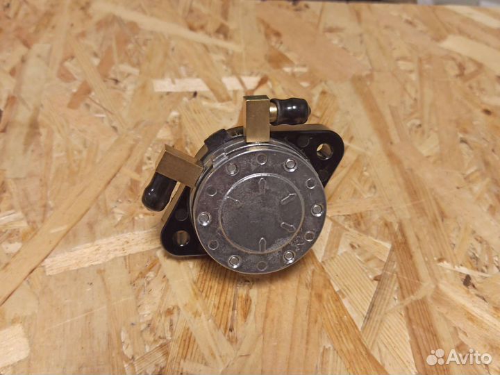 Бензонасос для Johnson Evinrude, suzuki DF40-50