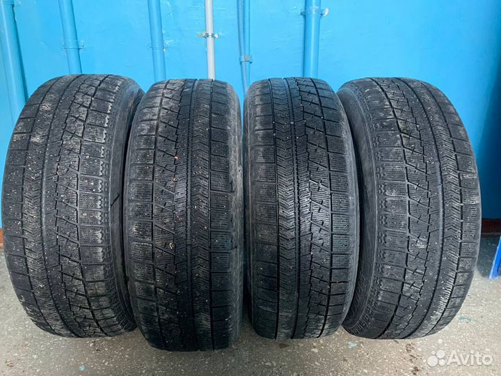 Bridgestone Blizzak VRX 225/60 R18
