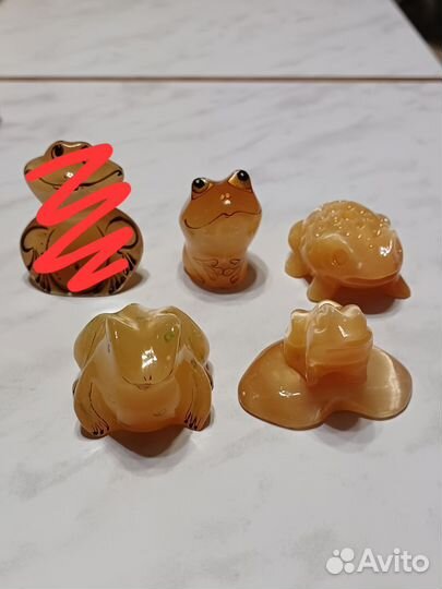 Лягушки Селенит