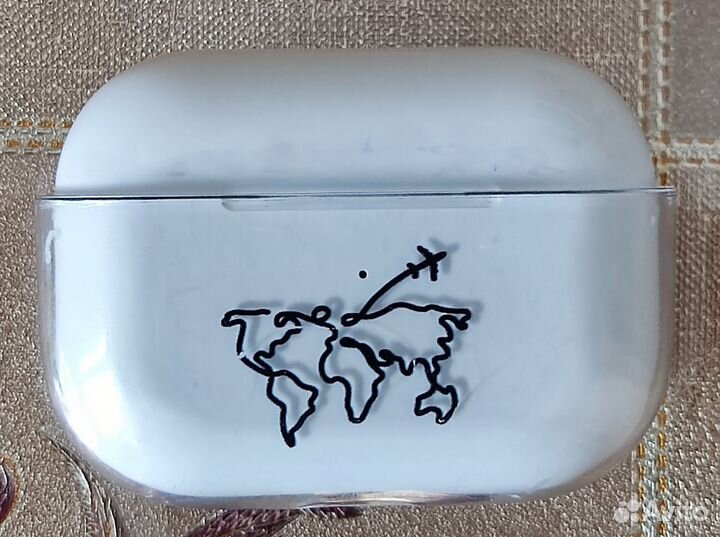 Беспроводной наушник, с футляром