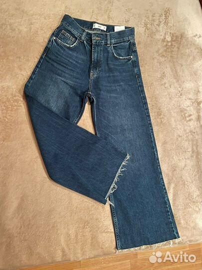 Джинсы mango